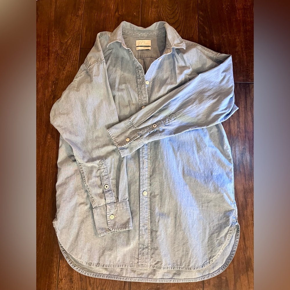 JCREW DENIM BUTTON DOWN RELAXED